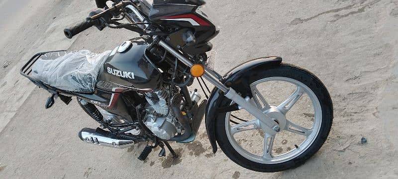 Suzuki GD 110s 1