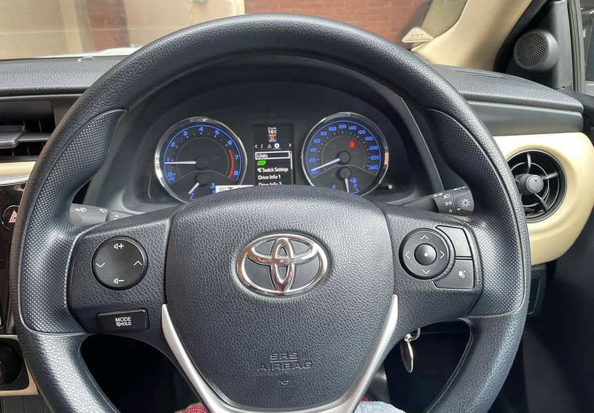 Toyota Corolla Altis 1.6 2018, Automatic 4