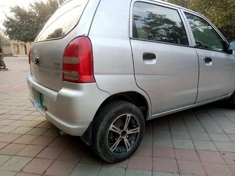 Suzuki Alto 2006 3