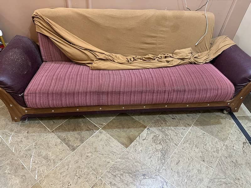 SOFA CUM BED IN GOOD CONDITION 3