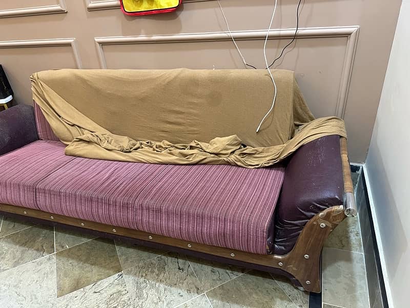 SOFA CUM BED IN GOOD CONDITION 4