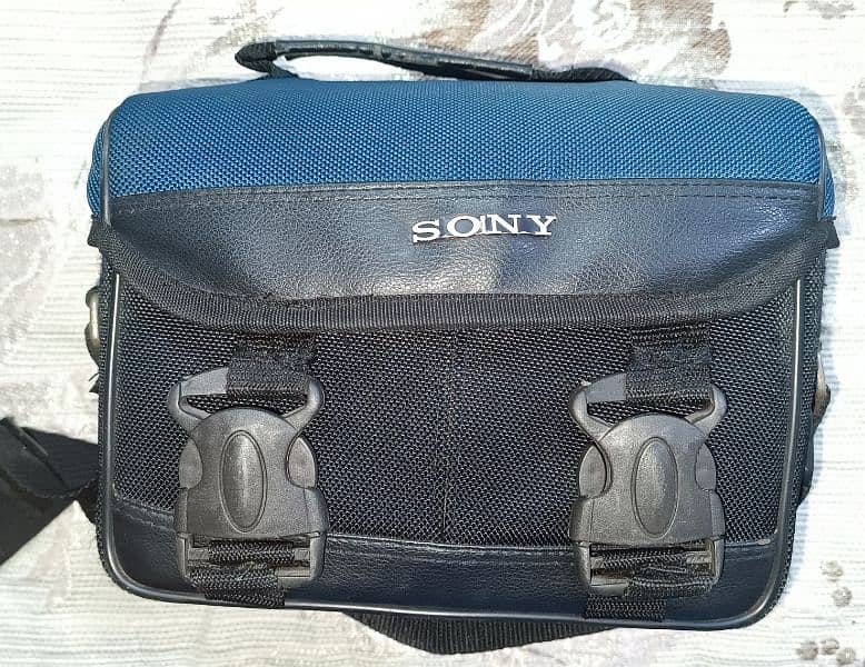 Sony DSC-H5 7