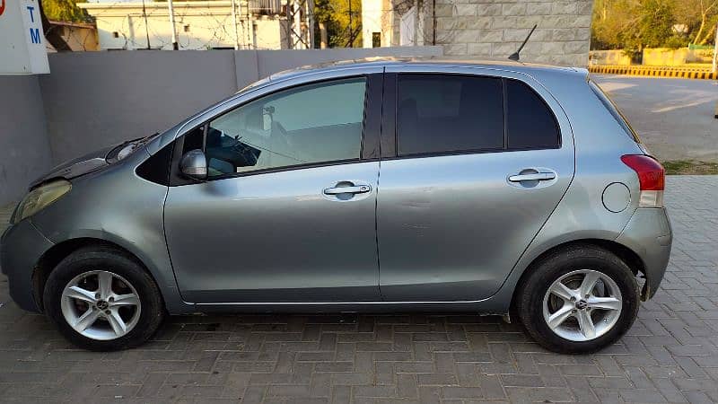 Toyota Vitz 2008 Reg 2012 11