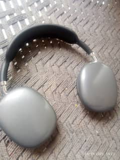 p9 head phone