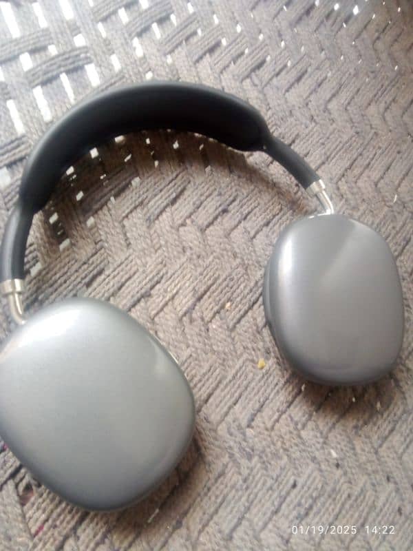 p9 head phone 0