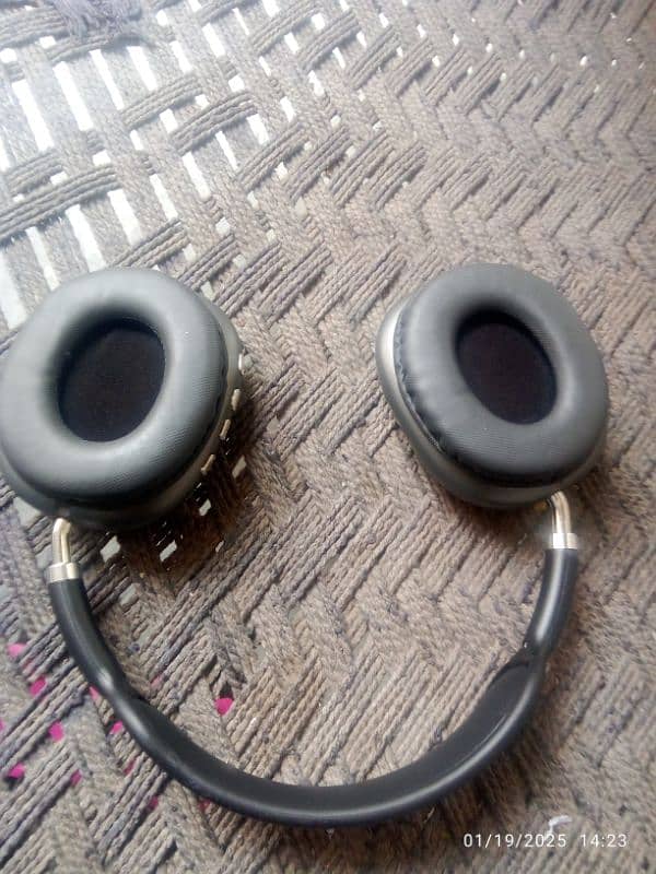 p9 head phone 2