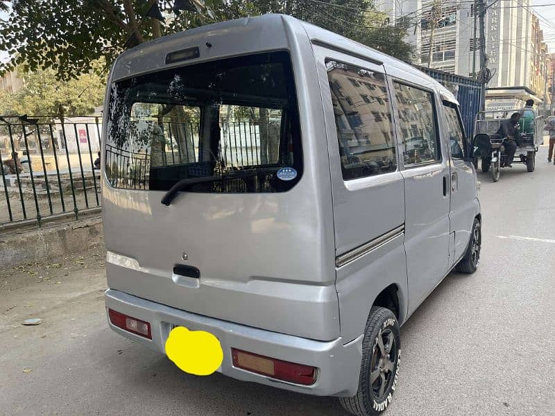 Mitsubishi Minicab Bravo 2013 2