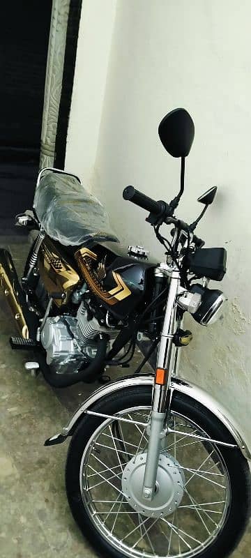 Honda 125 gold edition 0