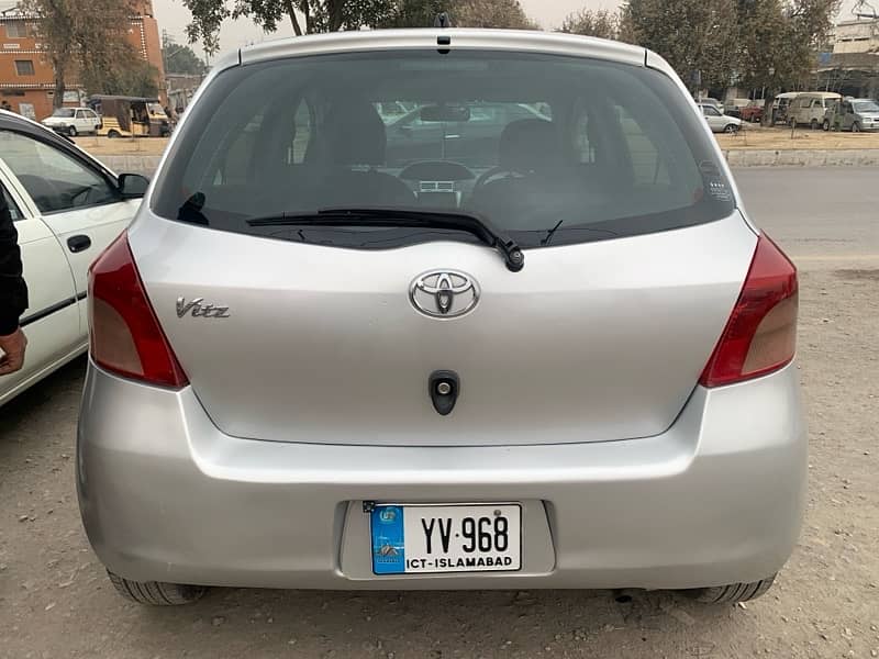 Toyota Vitz 2007 4