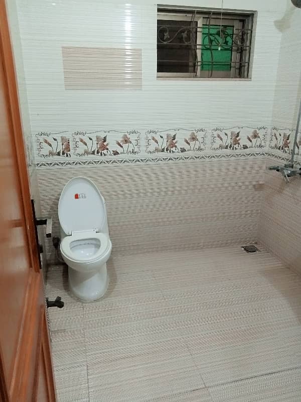 1 Kanal Upper portion for rent wapda Town ph1 block k1 3