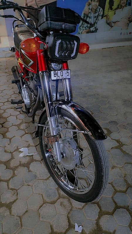 I Want To Selling My Honda CG 125 With All Genuine Accessories 1