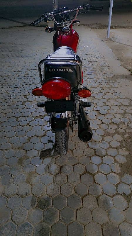 I Want To Selling My Honda CG 125 With All Genuine Accessories 10