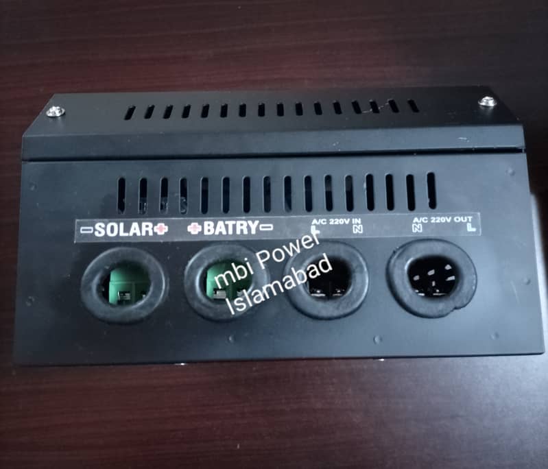 Sinko 80A MPPT Plus Solar Hybrid Charge Controller 0