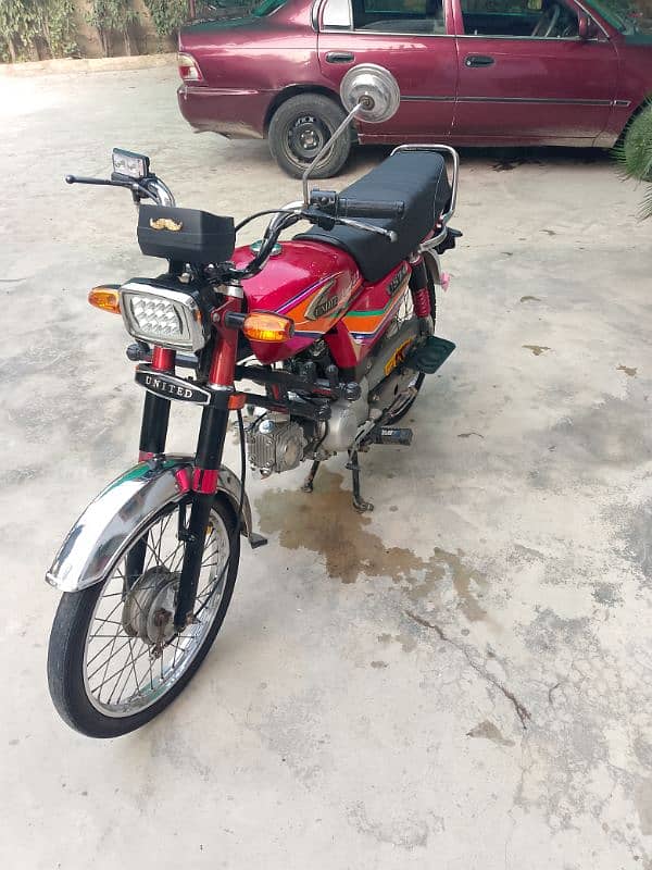 united 70cc for urgent sale 17