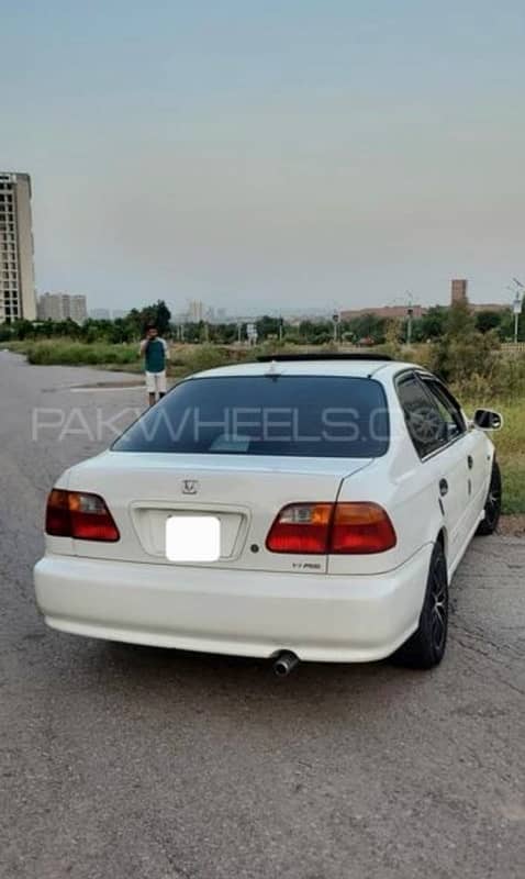 Honda Civic Oriel 2000 0