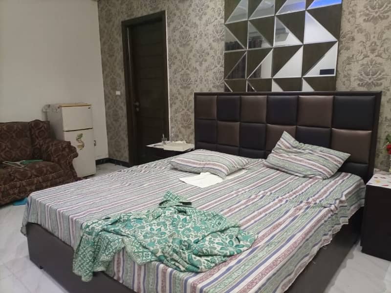 Farnished Studio Flat Available For Rent In Johar Town 0