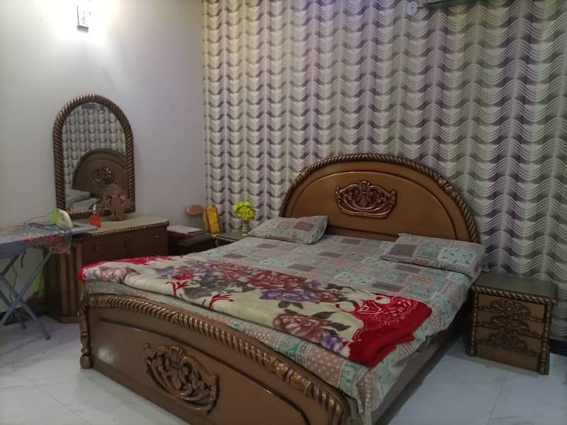 Farnished Studio Flat Available For Rent In Johar Town 1