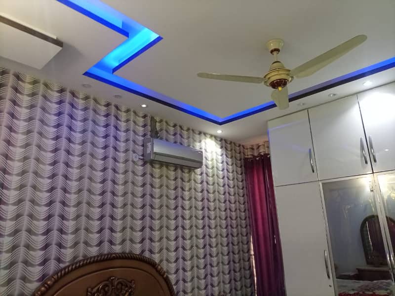 Farnished Studio Flat Available For Rent In Johar Town 3