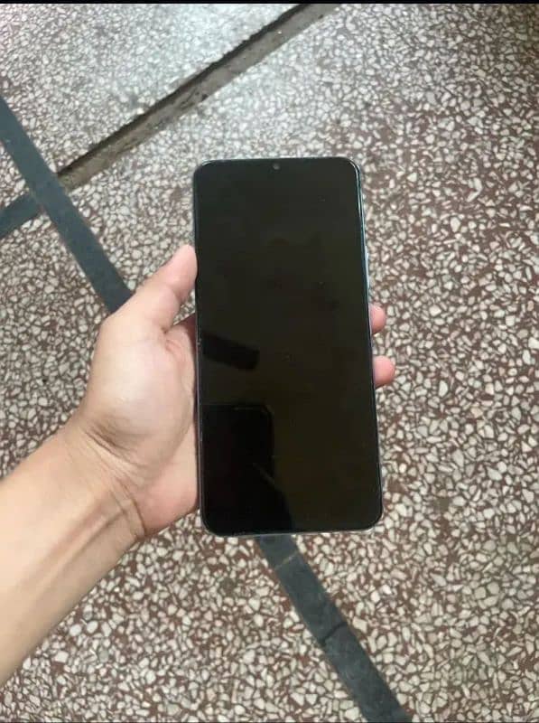 vivo y33s 8+4/128gb 1