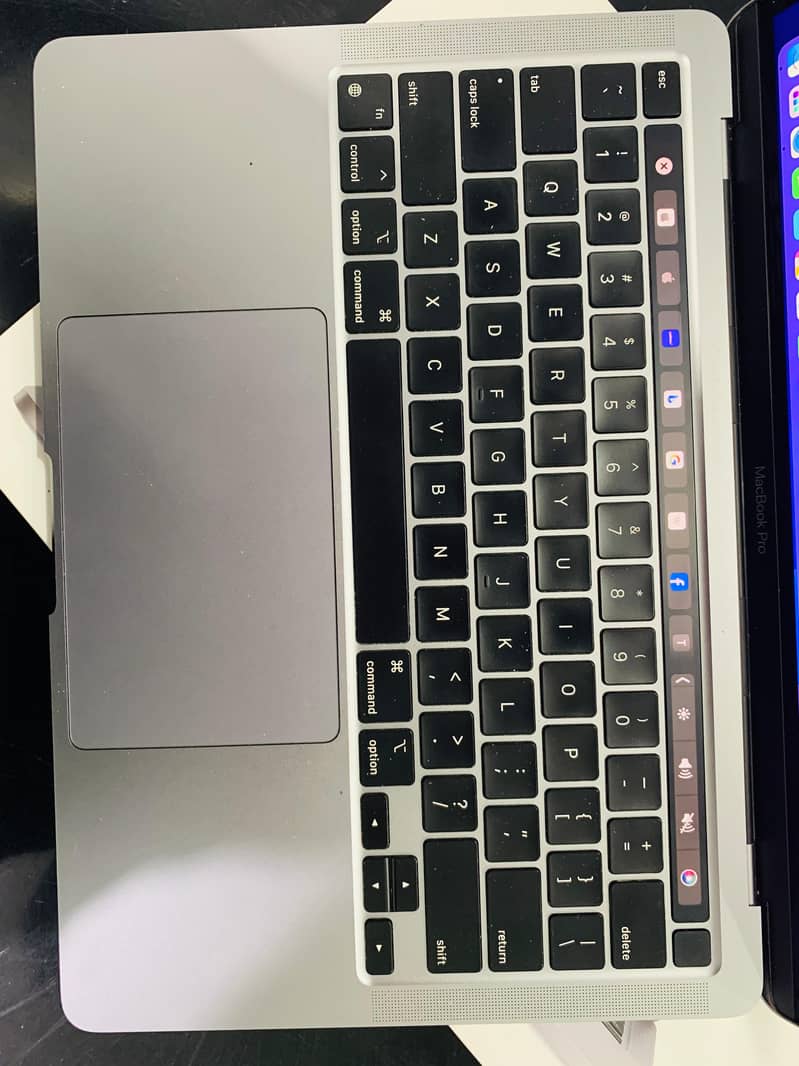 M1 cheap pro 2020 Apple macbook pro 4