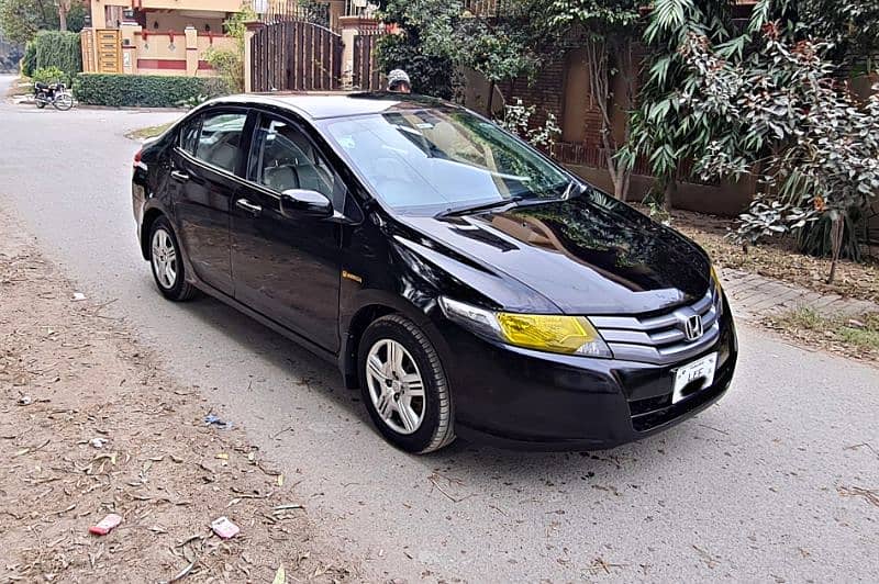 Honda City IVTEC 2014 first owner 1