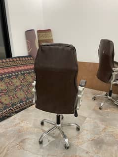 Leather Office Chairs