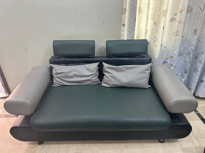 Sofa Set urgent sale 3