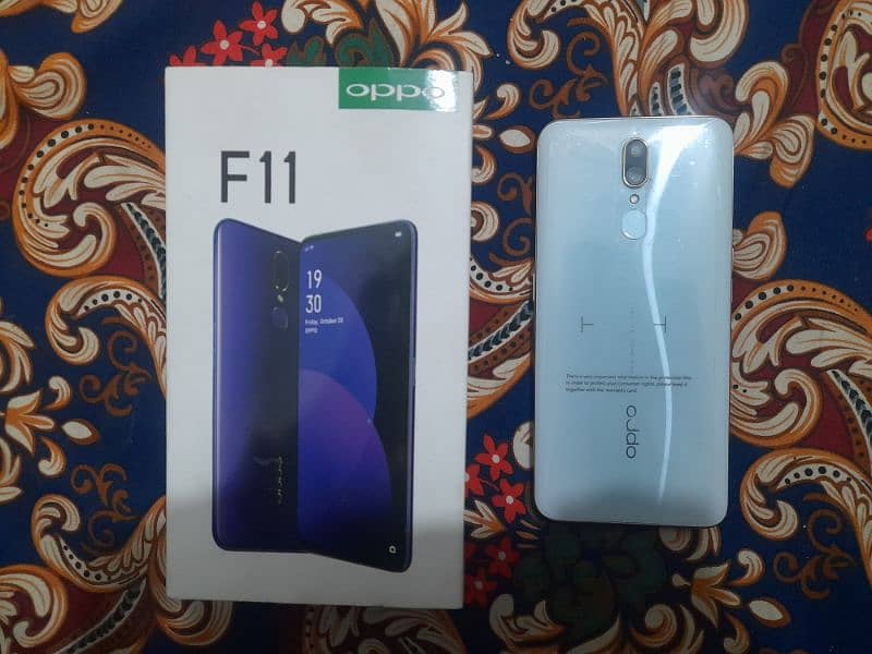 oppo f11 8/256 gb 10/10 condition 0