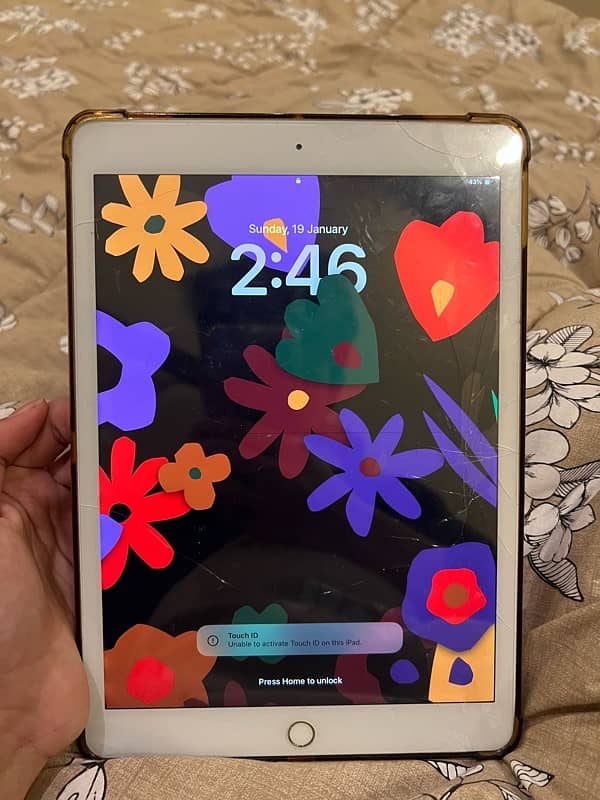 IPAD 7th GEN 128gb 2