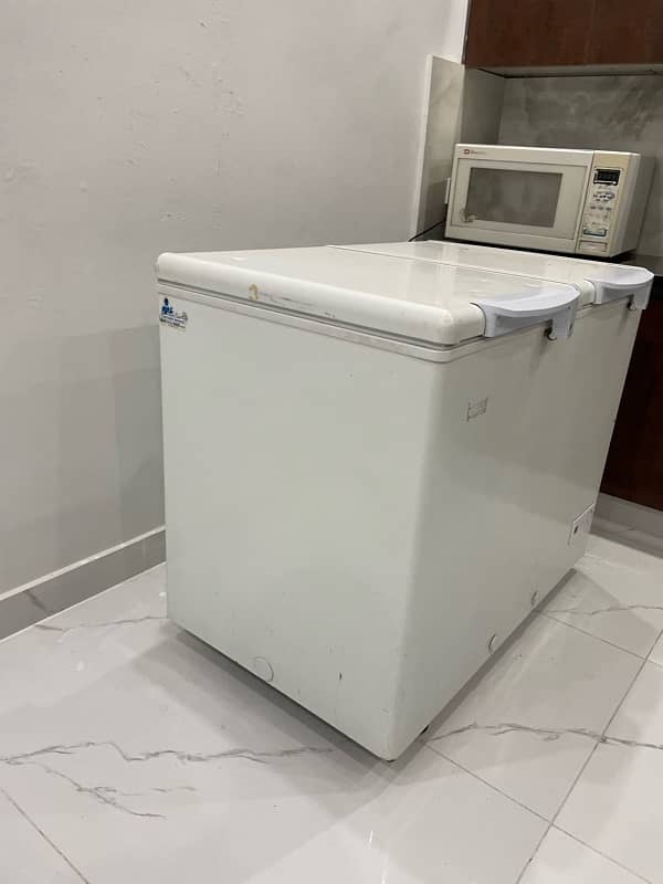 Haier Inverter Deep Freezer 5