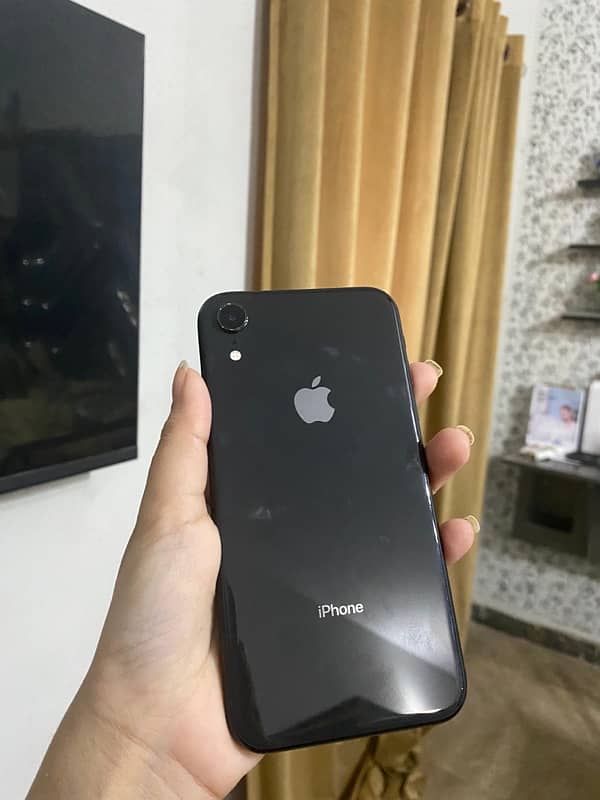 iPhone xr non pta 64 gb factory unlock 1