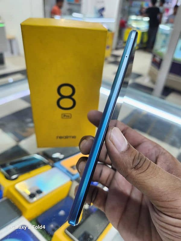 Realme 8 Pro PTA Approved 03290506093watsapp 1