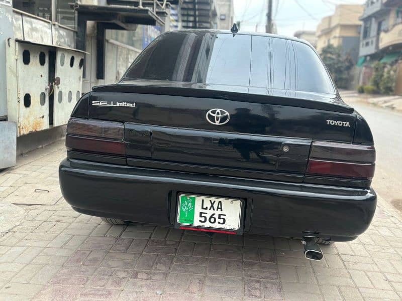 Toyota Corolla XE 1996 Black color 1