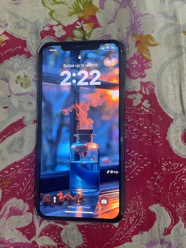 iphone 11 pto max 512GB 10 FACTORY UNLOCK 7