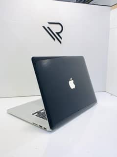 Apple MacBook Pro Core i7 16/256 2015