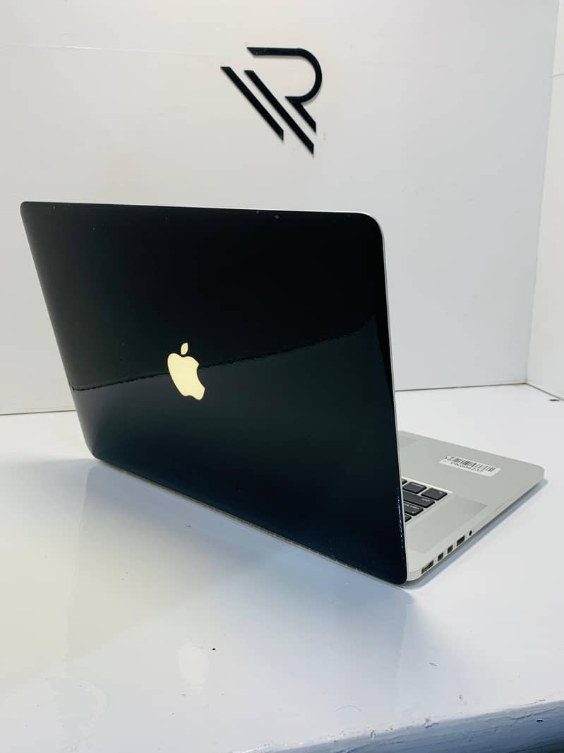 Apple MacBook Pro Core i7 16/256 2015 2