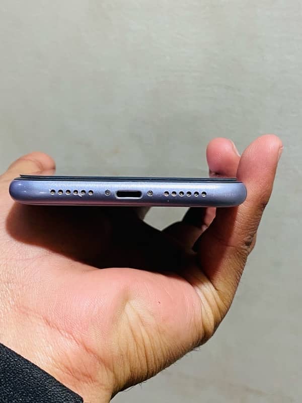 iphone 11 NON PTA 3