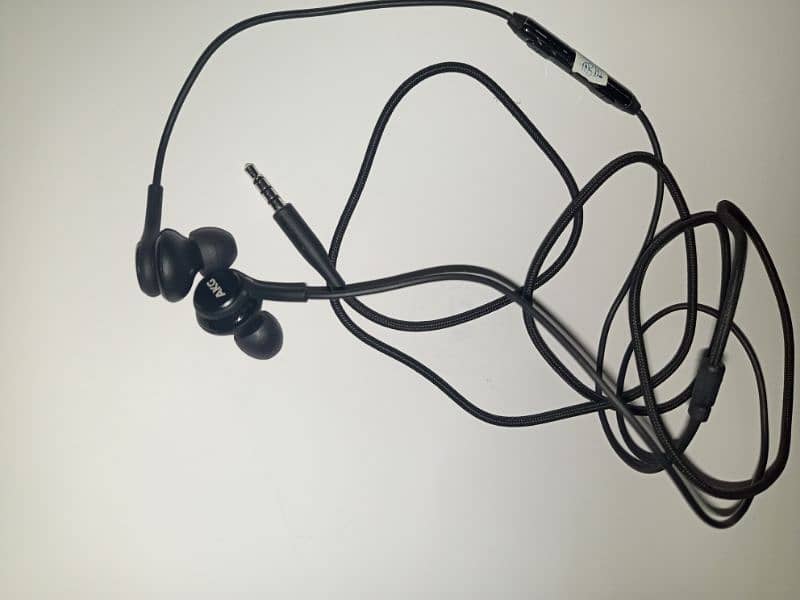 Samsung box genuine Akg handfree 0