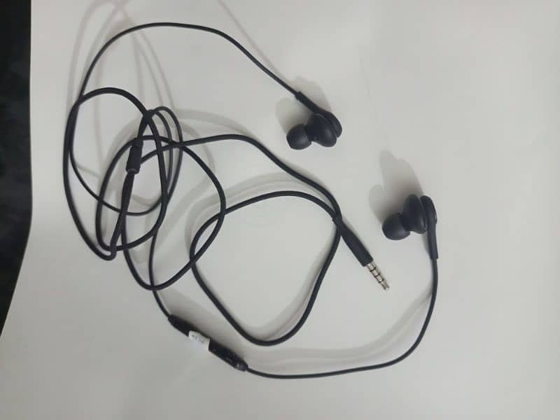 Samsung box genuine Akg handfree 2