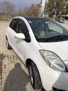 Toyota Vitz 2013