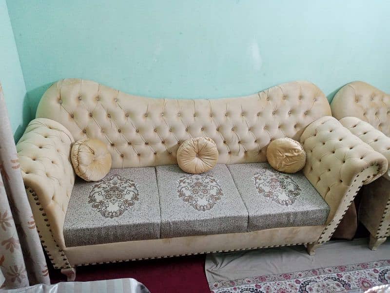 Sofa Set Complete (Urgent Sale) 1