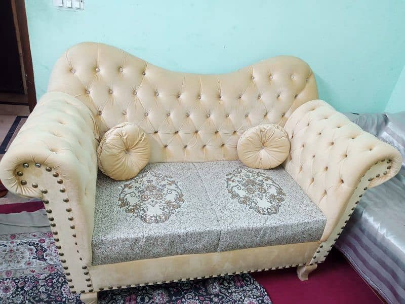 Sofa Set Complete (Urgent Sale) 2