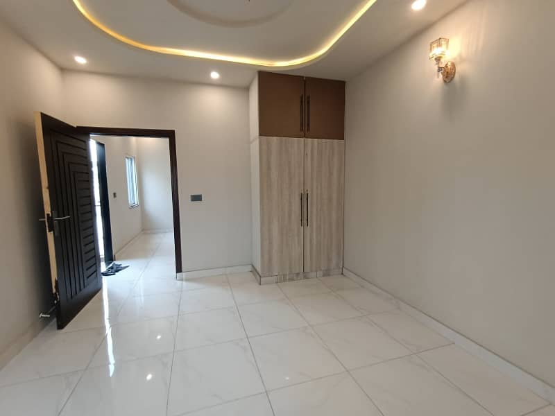 5 Marla House For SALE In Johar Town Main Kanal Road or Near Beautiful Family Park Very Beautiful Luxury Brand New Modern Design Front Elevation Super Hot Location Waliking Distance to Emporium Mall or Lahore Expo Center or Beautiful Park 46