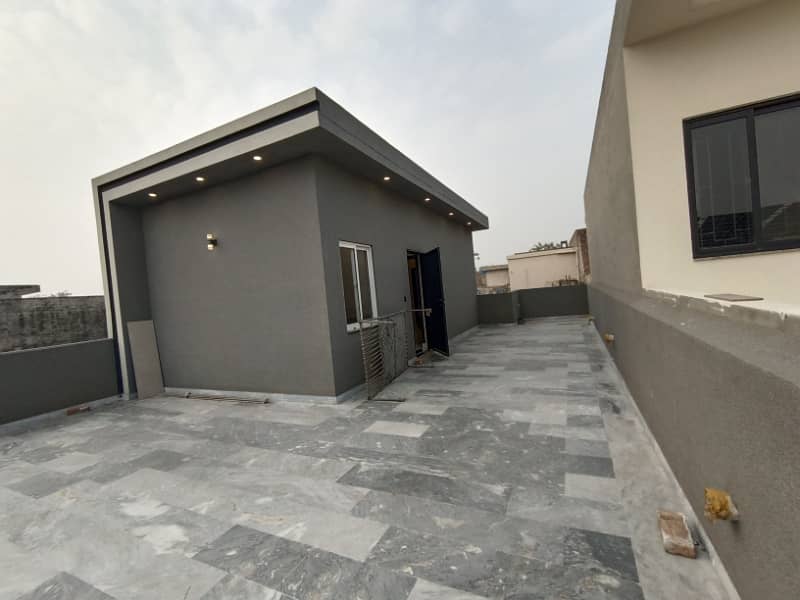 5 Marla House For SALE In Johar Town Main Kanal Road or Near Beautiful Family Park Very Beautiful Luxury Brand New Modern Design Front Elevation Super Hot Location Waliking Distance to Emporium Mall or Lahore Expo Center or Beautiful Park 49