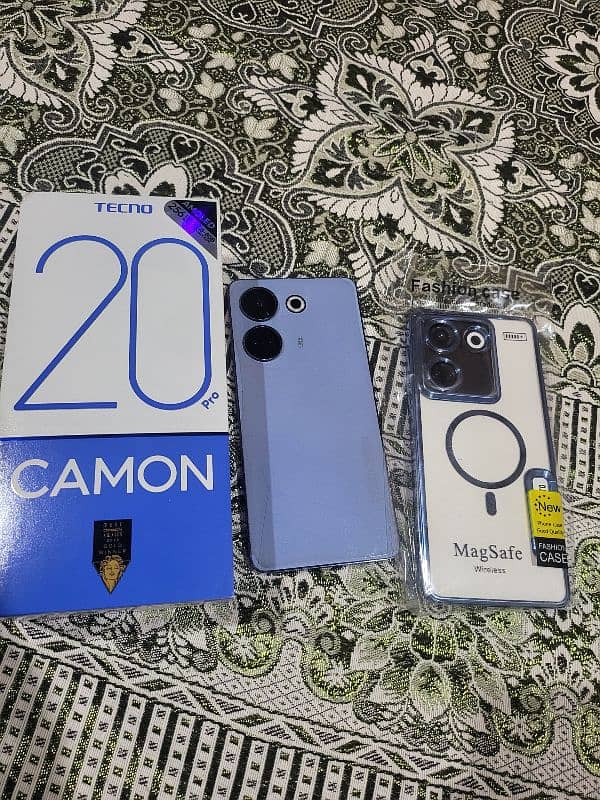 camon 20 pro 8/256 0