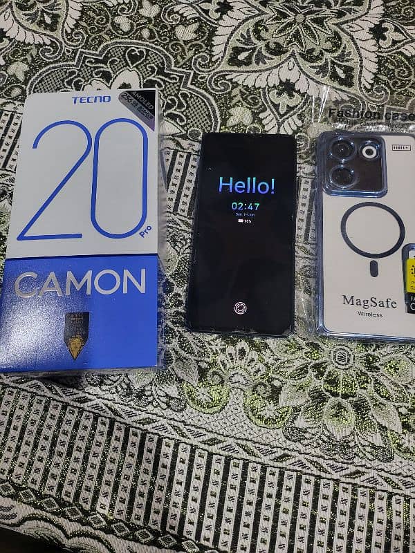 camon 20 pro 8/256 2