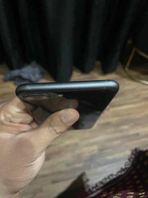 iphone 8 plus 64 Pta 1