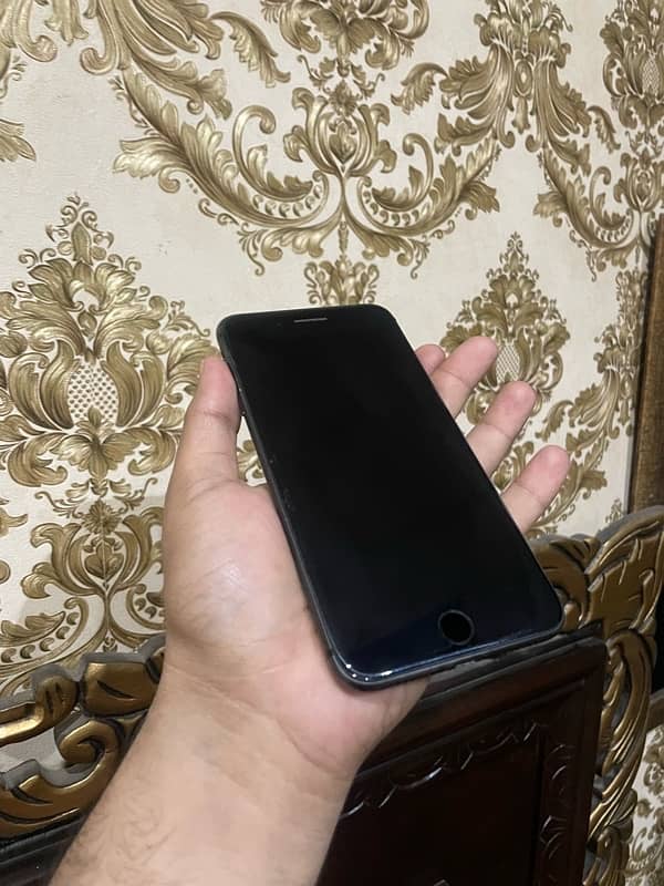 iphone 8 plus 64 Pta 6