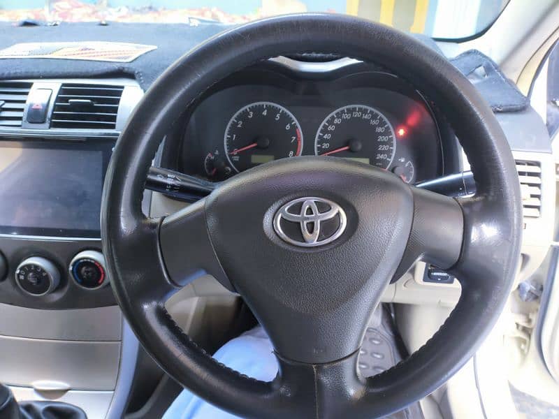 Toyota Corolla XLI 2011 16