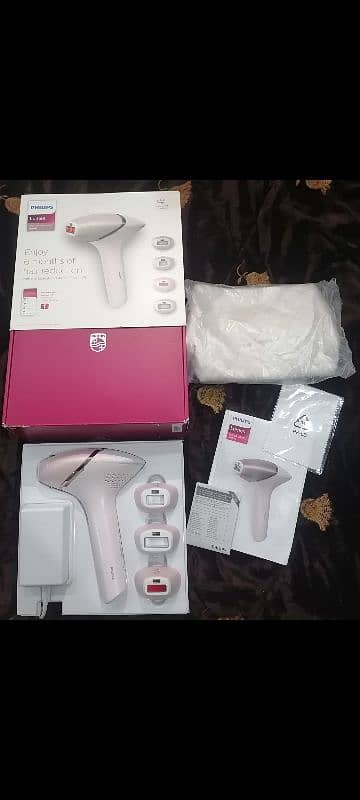 PHILIPS  LUMEA  IPL  HAIR REMOVAL 9000 10